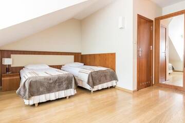 Фото номера Двухместный номер с 1 кроватью Отель Hotel Osada Karbówko Wellness &amp; SPA г. Elgiszewo 4