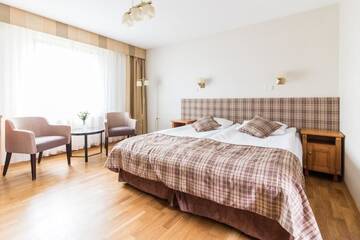 Фото номера Двухместный номер с 1 кроватью или 2 отдельными кроватями Отель Hotel Osada Karbówko Wellness &amp; SPA г. Elgiszewo 4
