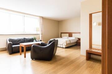 Фото номера Двухместный номер Делюкс с 1 кроватью Отель Hotel Osada Karbówko Wellness &amp; SPA г. Elgiszewo 4