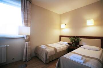 Фото номера Двухместный номер с 1 кроватью Отель Hotel Osada Karbówko Wellness &amp; SPA г. Elgiszewo 2